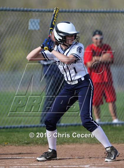 Thumbnail 2 in Fairport @ Gates Chili photogallery.