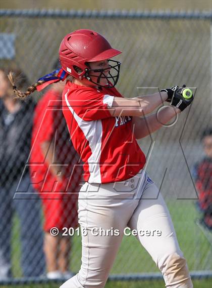 Thumbnail 3 in Fairport @ Gates Chili photogallery.