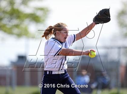 Thumbnail 3 in Fairport @ Gates Chili photogallery.
