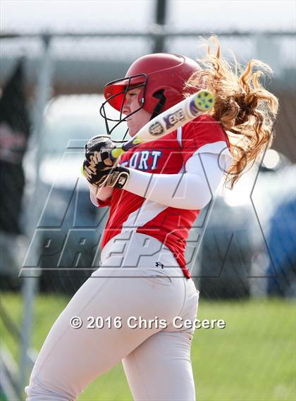 Thumbnail 3 in Fairport @ Gates Chili photogallery.