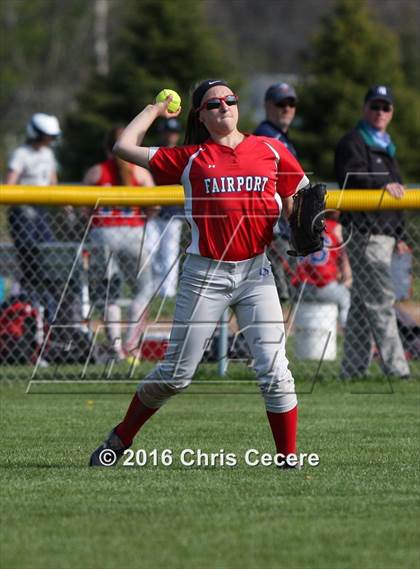 Thumbnail 2 in Fairport @ Gates Chili photogallery.