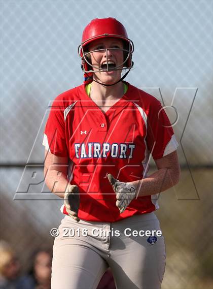 Thumbnail 1 in Fairport @ Gates Chili photogallery.