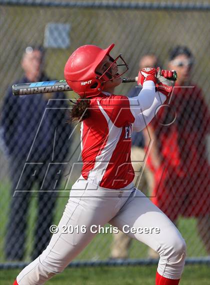 Thumbnail 1 in Fairport @ Gates Chili photogallery.