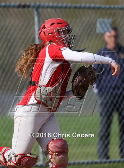 Thumbnail 2 in Fairport @ Gates Chili photogallery.
