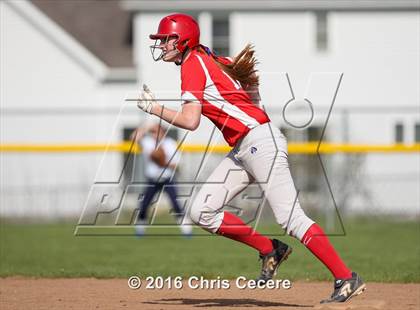 Thumbnail 2 in Fairport @ Gates Chili photogallery.