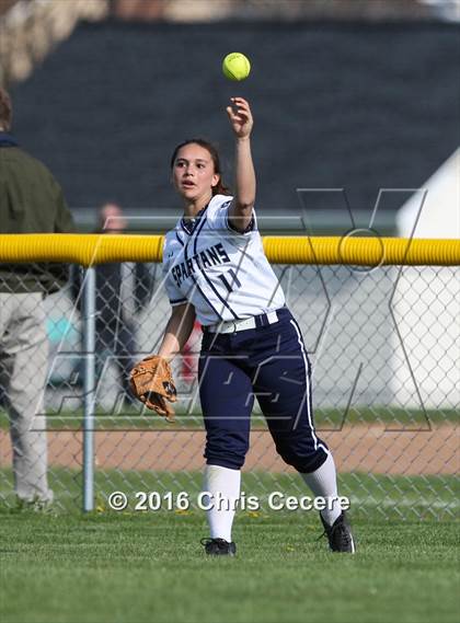 Thumbnail 3 in Fairport @ Gates Chili photogallery.