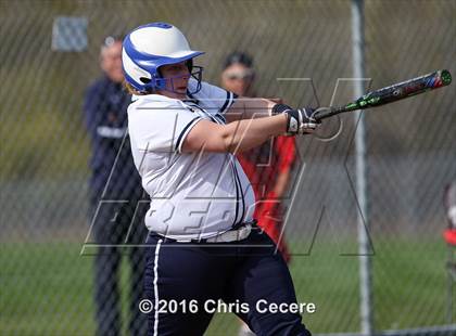 Thumbnail 2 in Fairport @ Gates Chili photogallery.