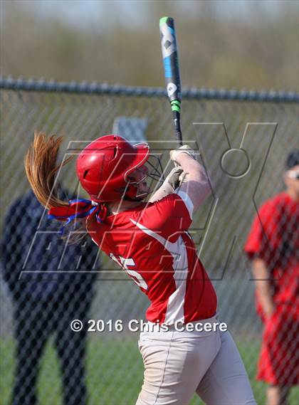 Thumbnail 3 in Fairport @ Gates Chili photogallery.