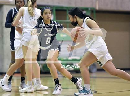 Thumbnail 1 in Aliso Niguel vs. Sierra Canyon photogallery.