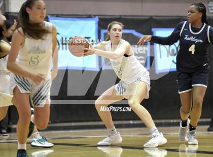 Thumbnail 2 in Aliso Niguel vs. Sierra Canyon photogallery.