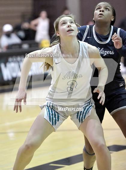 Thumbnail 2 in Aliso Niguel vs. Sierra Canyon photogallery.