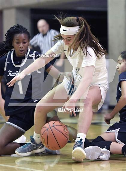 Thumbnail 3 in Aliso Niguel vs. Sierra Canyon photogallery.