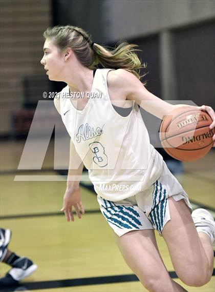 Thumbnail 1 in Aliso Niguel vs. Sierra Canyon photogallery.