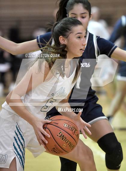 Thumbnail 1 in Aliso Niguel vs. Sierra Canyon photogallery.