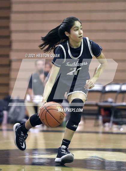 Thumbnail 1 in Aliso Niguel vs. Sierra Canyon photogallery.