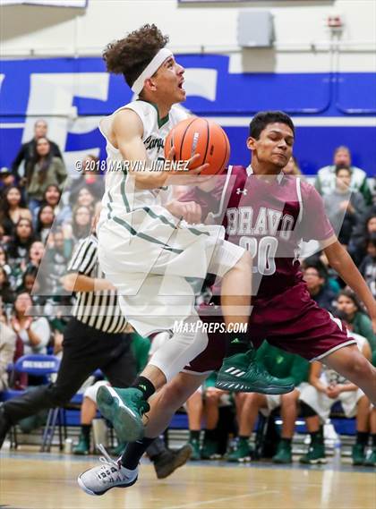 Thumbnail 2 in Canoga vs. Bravo (CIF D4 Final) photogallery.