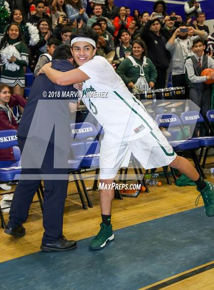 Thumbnail 1 in Canoga vs. Bravo (CIF D4 Final) photogallery.