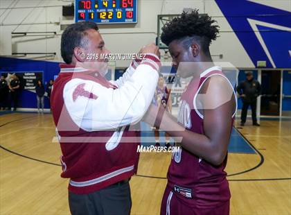 Thumbnail 3 in Canoga vs. Bravo (CIF D4 Final) photogallery.