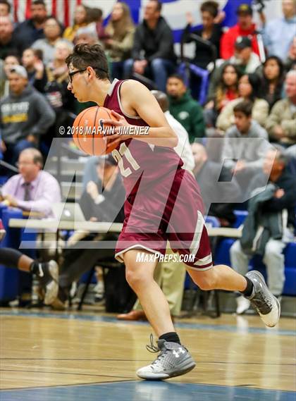 Thumbnail 2 in Canoga vs. Bravo (CIF D4 Final) photogallery.