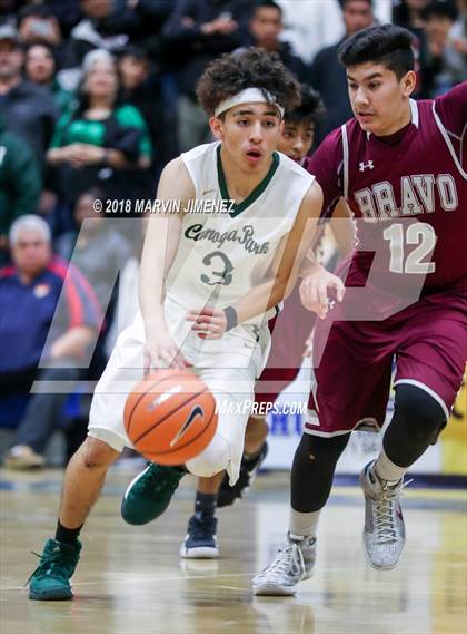 Thumbnail 2 in Canoga vs. Bravo (CIF D4 Final) photogallery.
