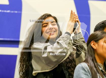 Thumbnail 2 in Canoga vs. Bravo (CIF D4 Final) photogallery.