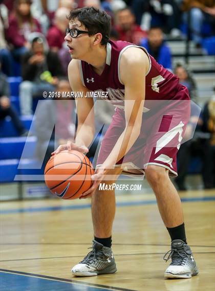 Thumbnail 3 in Canoga vs. Bravo (CIF D4 Final) photogallery.