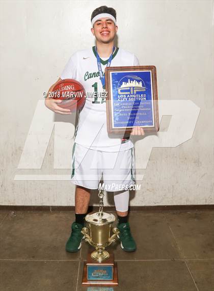 Thumbnail 3 in Canoga vs. Bravo (CIF D4 Final) photogallery.