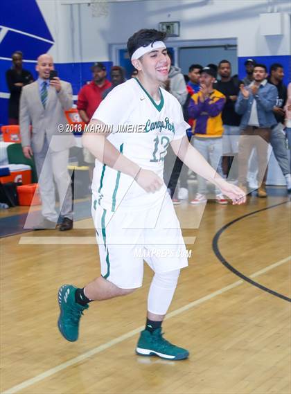 Thumbnail 3 in Canoga vs. Bravo (CIF D4 Final) photogallery.