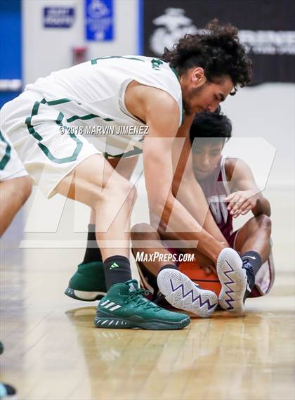 Thumbnail 3 in Canoga vs. Bravo (CIF D4 Final) photogallery.