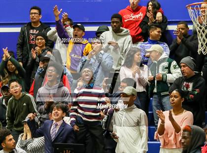 Thumbnail 1 in Canoga vs. Bravo (CIF D4 Final) photogallery.