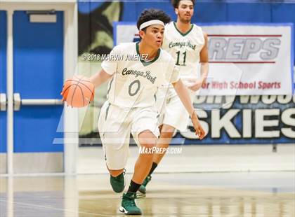 Thumbnail 2 in Canoga vs. Bravo (CIF D4 Final) photogallery.