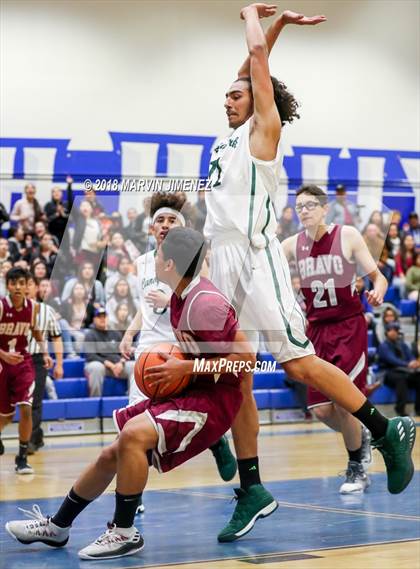 Thumbnail 3 in Canoga vs. Bravo (CIF D4 Final) photogallery.
