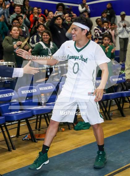 Thumbnail 3 in Canoga vs. Bravo (CIF D4 Final) photogallery.