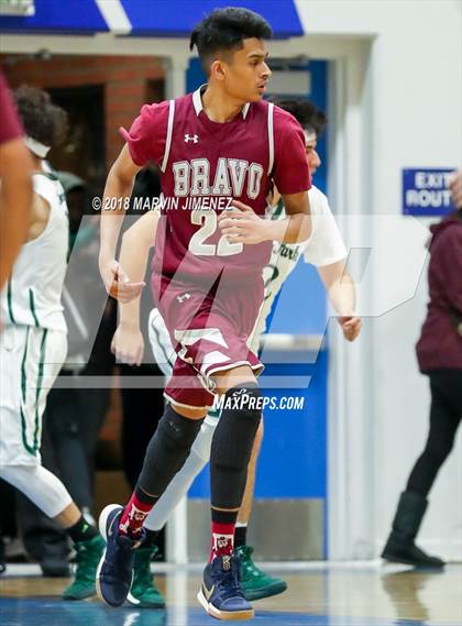 Thumbnail 1 in Canoga vs. Bravo (CIF D4 Final) photogallery.