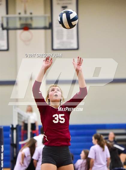 Thumbnail 1 in St. Joseph's Academy vs E.D. White (Catholic League Tournament) photogallery.