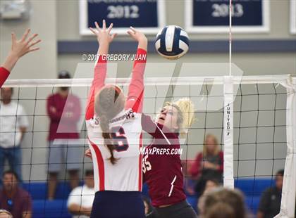 Thumbnail 3 in St. Joseph's Academy vs E.D. White (Catholic League Tournament) photogallery.