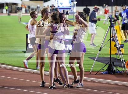 Thumbnail 2 in UIL 2A State Track Meet photogallery.