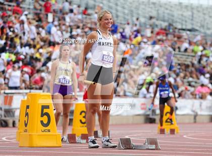 Thumbnail 3 in UIL 2A State Track Meet photogallery.