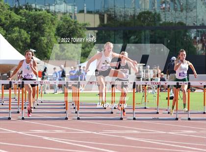 Thumbnail 2 in UIL 2A State Track Meet photogallery.