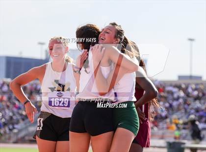 Thumbnail 1 in UIL 2A State Track Meet photogallery.