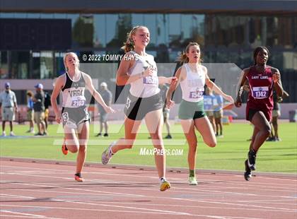 Thumbnail 3 in UIL 2A State Track Meet photogallery.