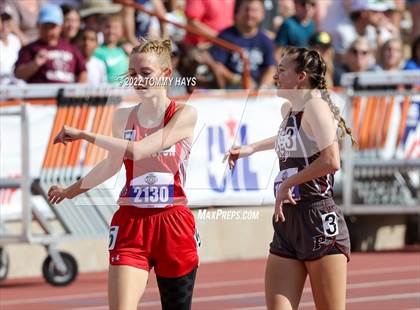 Thumbnail 2 in UIL 2A State Track Meet photogallery.
