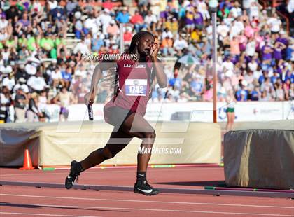 Thumbnail 1 in UIL 2A State Track Meet photogallery.
