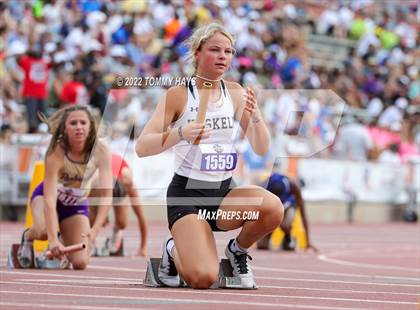 Thumbnail 1 in UIL 2A State Track Meet photogallery.