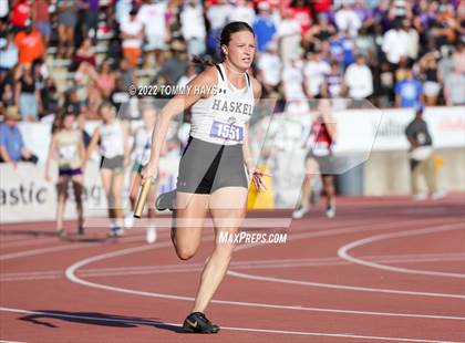 Thumbnail 1 in UIL 2A State Track Meet photogallery.