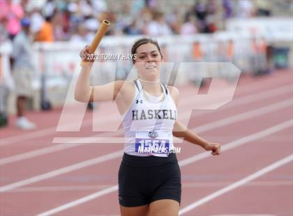 Thumbnail 1 in UIL 2A State Track Meet photogallery.