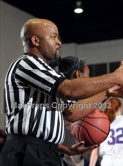 Thumbnail 2 in Modesto Christian vs. Christian Brothers (CIF SJS D3 Playoffs) photogallery.
