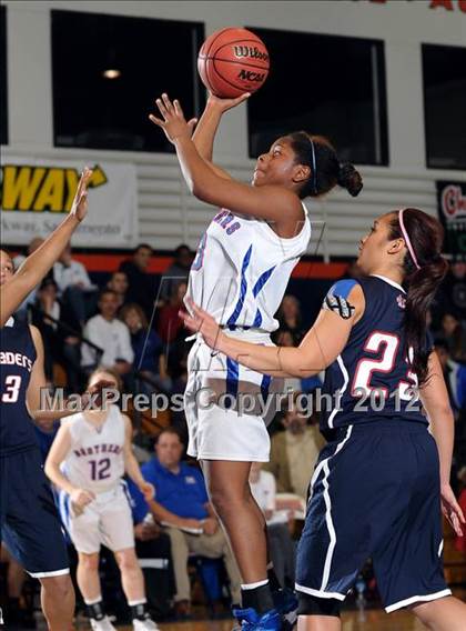 Thumbnail 3 in Modesto Christian vs. Christian Brothers (CIF SJS D3 Playoffs) photogallery.