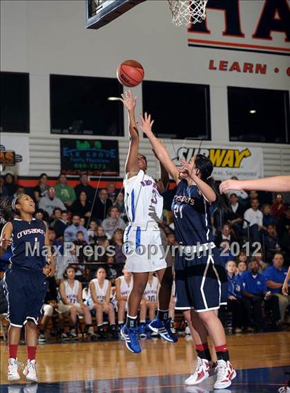 Thumbnail 1 in Modesto Christian vs. Christian Brothers (CIF SJS D3 Playoffs) photogallery.