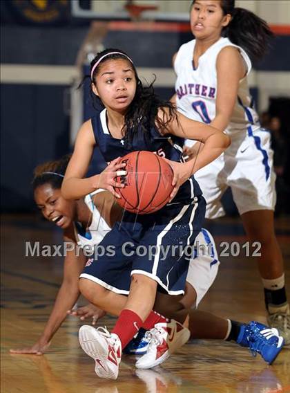 Thumbnail 2 in Modesto Christian vs. Christian Brothers (CIF SJS D3 Playoffs) photogallery.